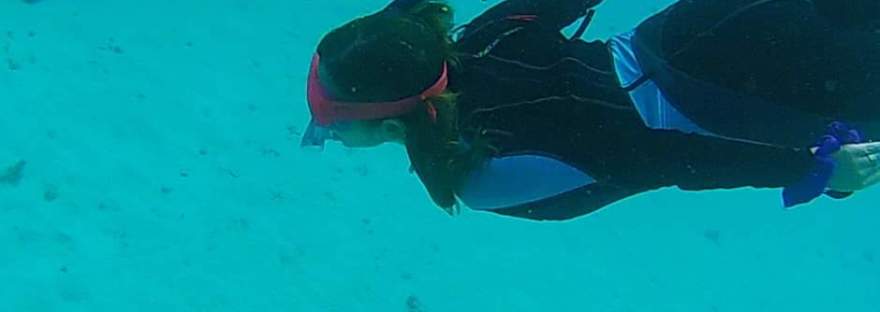 Donna,immersa nelle sue profondità